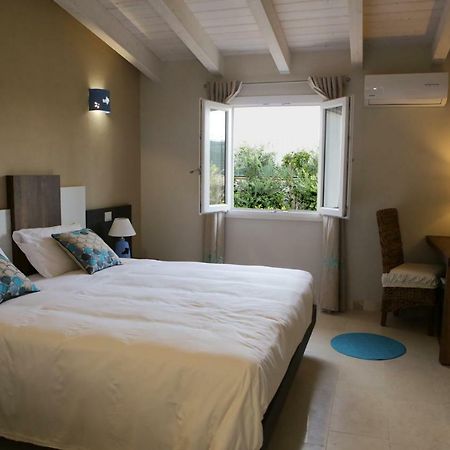 Avion B&B Elmas Экстерьер фото